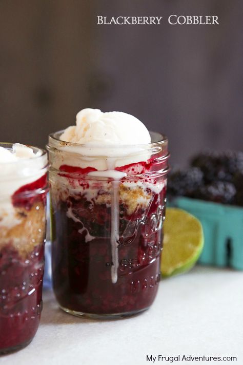 Alright summer is coming to an end and we will have Pumpkin Spice everything before too long.  In the meantime, I have a super simple recipe to enjoy the last of the summer berries. This is incredibly quick to make and just so, so good.  I hope you give this Blackberry Cobbler a shot. I … Cobbler In A Jar, Mason Jar Desserts Recipes, Valentines Banquet, Mason Jar Lunch, Mason Jar Food, Hot Chocolate Brownies, Pie In A Jar, Blackberry Jam Recipes, Mason Jar Recipe