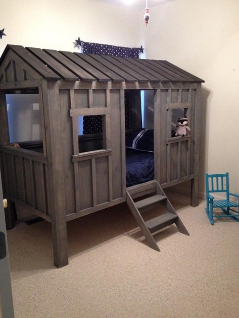 Diy Treehouse Bed, Cabin Bed Boys Room, Kids Cabin Bed, Little Boys Bed, Kids Beds Diy, Diy Kids Bed Frame, Boys Cabin Bedroom, Cool Kids Beds, Toddler Cabin Bed