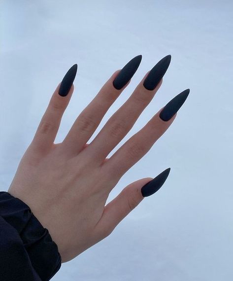 Check Nails, Long Black Nails, Black Manicure, Back To School Nails, Long Nail Designs, School Nails, Almond Acrylic Nails, Aura Colors, Heart Nails