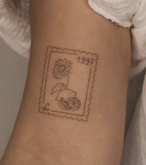 Stamp Tattoo Daffodil, Lemon Stamp Tattoo, Lemon Flower Tattoo, Lemon Tattoo Minimalist, Flower Stamp Tattoo, Italy Inspired Tattoos, Aesthetic Dates, Greece Tattoo, Italy Tattoo