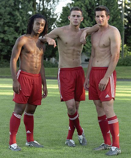 This is Channing Tatum's most underrated movie, ever Channing Tatum Shirtless, Shes The Man, Chaning Tatum, Tatto Boys, She's The Man, Amanda Bynes, Channing Tatum, The Perfect Guy, Shirtless Men