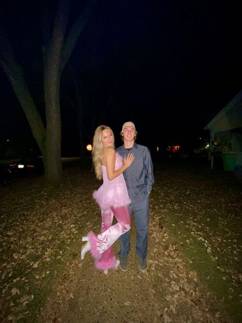 #couplecostume #halloween #costume #fembot #fembotcostume #drevil #drevilcostume #pinkcostume #DIYcomstume #gogoboots #halloweencostume #halloweenideas #blonde #trend #outfit #fashionaddict #outfits #pictureinspo #halloweeninspo #fall #falloutfits #trickortreat #happyhalloween #halloweendecorations #ootd #trendsetter #2023fashion #Halloween2023 #falloutfits #pinterestaesthetics #outfits #microinfluencer #pinterestlooks Fem Bot Costume, Couplecostume Halloween, Fem Bots Costume, Dr Evil Costume, Fembot Costume, Couple Halloween Costume, Dr Evil, Fantasy Fest, Pink Costume