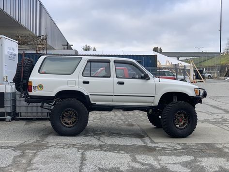 Toyota Forerunner, 4runner Build, Toyota Surf, 4runner Mods, Toyota Pickup 4x4, 2000 Toyota 4runner, Toyota 4runner Trd, Toyota 4x4, 4 Runner