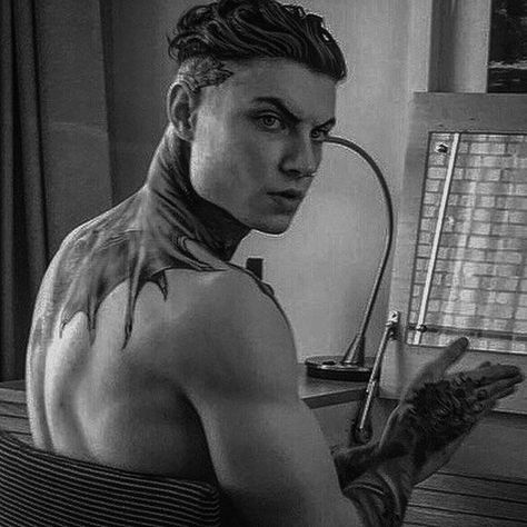 Male Models Tattoo, Bad Boy Aesthetic, Inked Men, Eye Tattoo, Character Aesthetic, Instagram Foto, Male Body, Male Models, Tattoos For Guys