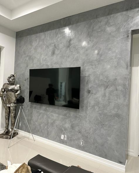 Custom gray venetian plaster Tv accent wall, you have a TV wall?? Means you need me! Let’s bring your walls to life! Venetian Plaster Tv Wall, Venetian Plaster Accent Wall, Tv Wall Painting Design, Stucco Interior Walls, Textured Wall Paint Designs, Grey Bedroom Colors, Room Paint Designs, Exterior Wall Tiles, Green Bedroom Decor