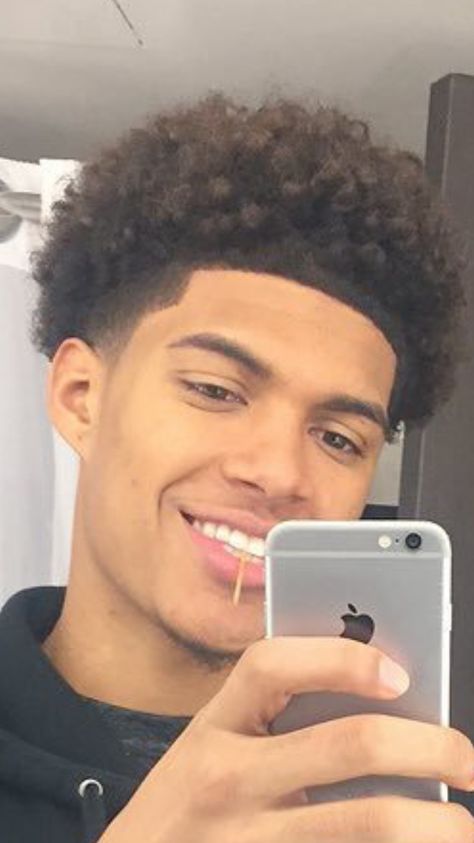 Curly fade with hairline fade Haircuts For Guys With Curly Hair Black, Curly Fade Haircut Men Black, Tapered Hairline Curly Hair, Tapered Hairline Black Men, Taper Hairline, Tapered Hairline, Blasian Men, Men Hairline, Curly Fade