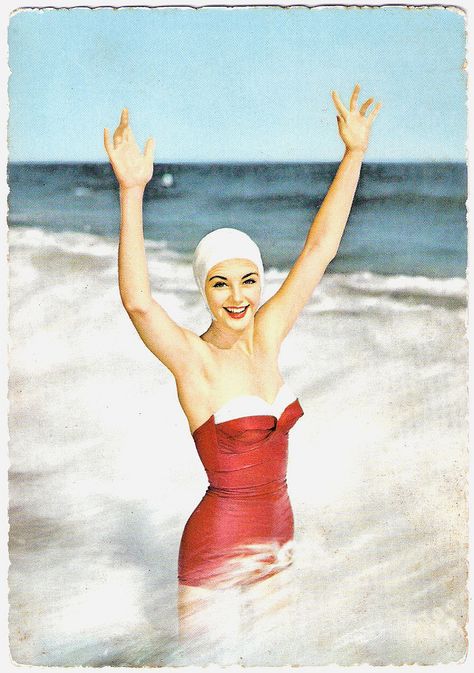 https://flic.kr/p/8YgF8G | Breaking the Waves | Italian postcard by PMCE/Piccoli, Milano (Milan), nr. 483/5. 1950s Swimsuit, Vintage Bathing Suits, Vintage Swim, Vintage Swimsuit, Vintage Swimwear, Vintage Swimsuits, Photo Vintage, Swimsuits High Waisted, Moda Vintage