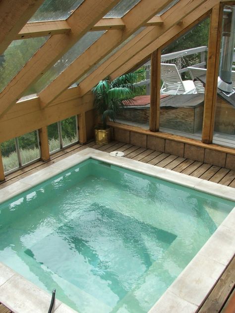 Sunroom Pool, Indoor Swim Spa, Spool Pool, Small Indoor Pool, Indoor Pool House, Indoor Swimming Pool Design, Indoor Jacuzzi, Hot Tub Room, Indoor Pool Design