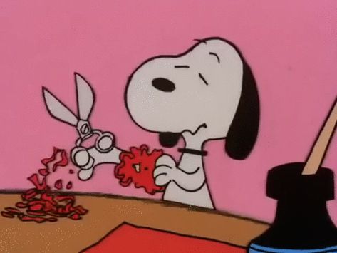 Gifs Peanuts Valentines, Charlie Brown Valentine, Happy Valentines Day Gif, Snoopy Valentine's Day, Valentine Cartoon, Valentines Gif, Valentines Day Cartoons, Snoopy Valentine, Snoopy Images