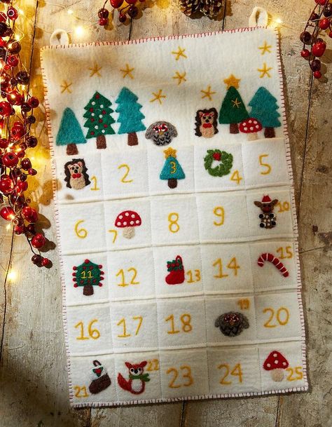 Multi Felt Advent Calendar, FatFace.com Felt Calendar, Advent Calendar Kit, Felt Advent Calendar, Homemade Advent Calendars, Textile Art Embroidery, Chocolate Coins, Cosy Christmas, Days Until Christmas, Christmas Wonderland