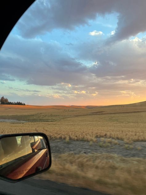 Palouse Washington, Vsco Pics, Pullman Washington, Pretty Views, Vsco Pictures, Wa State, Eastern Washington, Keychain Ideas, Washington State University