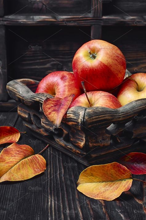 Basket of autumn apples by MLunov on @creativemarket Autumn Apples, Vegetables Photography, Apple Photo, Fruit Photography, Still Life Photos, Fall Apples, Beautiful Fruits, Autumn Scenes, Fruit Painting