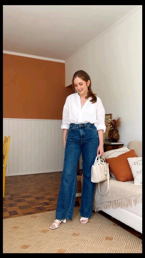 Pear Body Shape Jeans Outfit, Pear Body Shape Outfits, Jean Outfit, Pear Body, Pear Body Shape, Body Outfit, Pants Women Fashion, Casual Work Outfits, Jeans Outfit