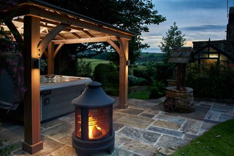 Pergola hot tub ideas - WhatSpa? Hot Tub Pergola Ideas, Tub Garden Ideas, Hot Tub Garden Ideas, Hot Tub Privacy Ideas, Hot Tub Shelters, Hot Tub Privacy, Hot Tub Pergola, Backyard Spa, Round Hot Tub