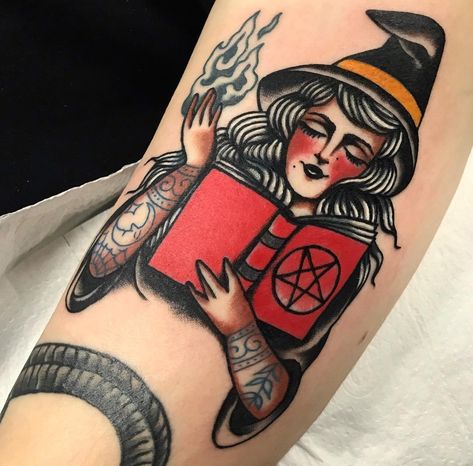 Woman Looking At Moon Tattoo, American Traditional Witch Tattoo, Witch Tattoo Traditional, Traditional Witch Tattoo, Coloured Tattoos, Boho Dreadlocks, Fall Tattoos, Horror Sleeve, Traditional Tattoo Man