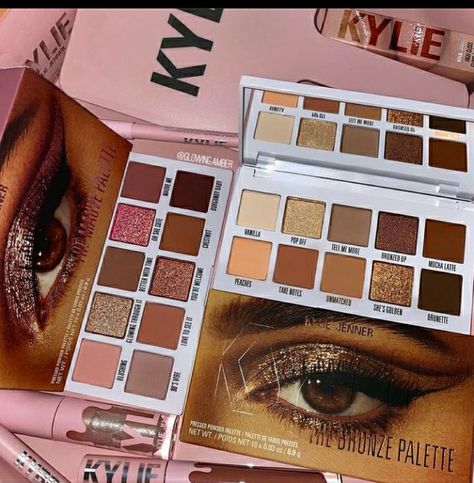 Mauve Palette, Kylie Kristen Jenner, King Kylie, Front Lace Wigs Human Hair, Cosmetics Brands, Kylie Cosmetics, Instagram Repost, Kylie Jenner, Lace Wigs