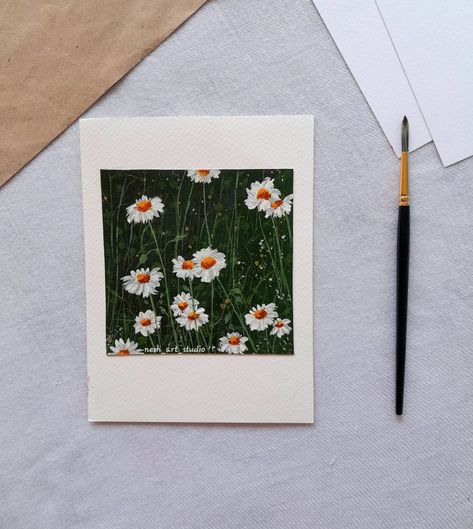 Acrylic painting on paper. Daisy Paintings Acrylic, Painted Bookmarks Acrylic, Daisies Painting, Gauche Painting, Coffee Art Painting, Botanical Inspiration, Acrylic Flower Painting, Ink Doodles, Sky Art Painting