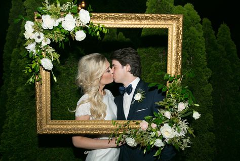 Selfie Wedding Station, Photo Booth For Wedding Receptions, Wedding Selfie Station Backdrop, Wedding Photo Booth Ideas Elegant, Wedding Selfie Wall, Selfie Station Ideas, Wedding Selfie Station, Wedding Selfie Frame, Elopement Dinner