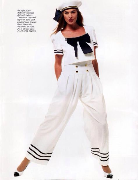 CC Sailor Outfit Aesthetic, Sailor Costume Diy, Sailor Aesthetic, The Olsen Twins, Nautical Outfits, Vintage Sailor, Mode Chanel, Olsen Twins, Sailor Fashion