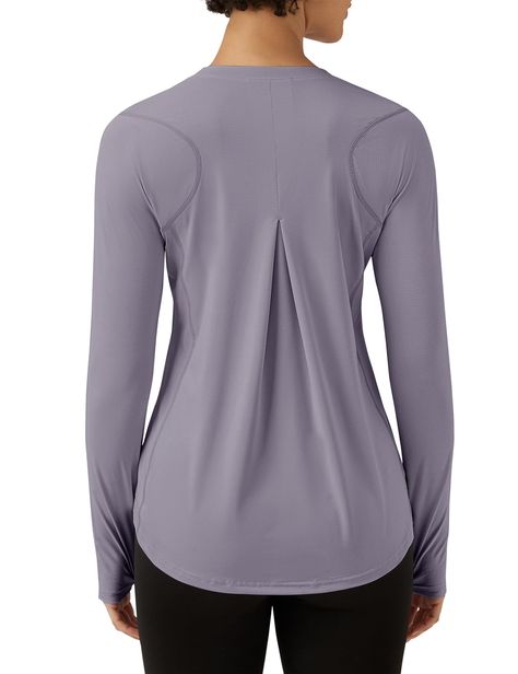 PRICES MAY VARY. 【Sun Protection Shirts】-This long sleeve tops is made of UPF 50+ professionally certified sunscreen fabric, effectively protects your skin from the harmful UVA/UVB rays. 【Comfortable Fabric】-Made from lightweight, breathable, quick dry and moisture-wicking fabric, this long sleeve shirt provides a comfortable, dry, and cool wearing experience. The rash guard is machine washable, but please do not bleach, and do not iron at high temperatures. 【Elegant T Shirts】-The ZHENWEI summer Yoga Tops For Women, Long Sleeve Workout Shirt, Sun Protective Clothing, Hippie Style Clothing, Rash Guard Women, Womens Long Sleeve Shirts, Running Shirts, Yoga Tops, Running Clothes