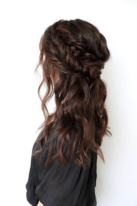 Bridesmaid Hairstyle Braid Half Up, Messy Braid Wedding Hair Half Up, Half Up Hair With Braid Wedding, Half Up Braid Bridesmaid Hair, Boho Hairstyles Dark Hair, Bridal Half Up Half Down Dark Hair, Down Wedding Hairstyles Brunette, Summer Wedding Hairstyles Bridesmaid Half Up, Crown Braid Half Up Half Down Wedding