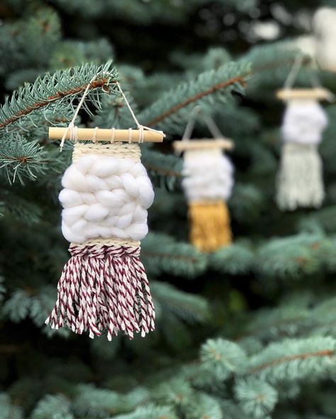 Blanc Laine | Ariane on Instagram: “Woven ornaments sold out in just a few days (❤️) so I restocked all of them! They make the cutest addition to your 🎄 /// Les ornements…” Christmas Fiber Art, Woven Christmas Decorations, Weaving Christmas Ornaments, Woven Christmas Ornaments, Weaving Ornaments, Woven Ornaments, Wool Christmas Ornaments, Mini Weaving, Weaving Loom Projects