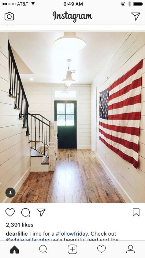 Rustic Floor, American Farmhouse, Dream Farmhouse, Americana Decor, Entryway Ideas, Home Of The Brave, Old Glory, Feels Like Home, Inspired Living