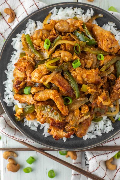 Fihitias Chicken Recipe, Chines Food, Pepper And Onions, Dragon Chicken, Saturday Lunch, Indo Chinese Recipes, Chinese Recipe, Mapo Tofu, Chinese Cooking Recipes