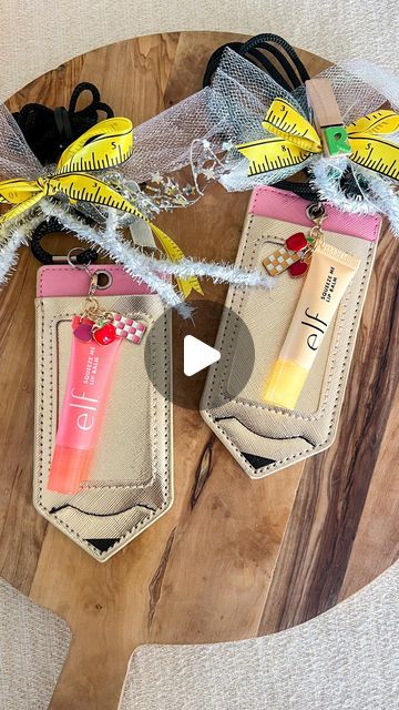 Andrea Clawson on Instagram: "Seriously the cutest trend 💋 🔑 and the sweetest diy teacher gifts for back to school   These diy lipgloss keychains are so perfect to add to the pencil badge from @walmart 🥰 they turned out even cuter than I imagined   This craft would be so fun to do as a sleepover activity with tweens or date night with your besties 👯   Comment “link” to shop all the products I used + for a link to the pencil badge holder ✏️   Save for inspo + share with friends 🫶   #diycrafts #backtoschool #teachersofinstagram #teachergifts #teachersfollowteachers #craftymom #craftymama #giftideas #giftcardholder #walmartfinds #walmartdeals #giftgiving #diylipgloss #giftideasforteachers #targetfinds #targetbullseyesplayground #giftcardholder" Useful Gifts For Teachers, Teacher Of The Year Gift Ideas, Diy Teacher Gifts Appreciation, Teacher Diy Gifts, Teacher Day Gifts Ideas, Teachers Day Gift Ideas, Diy Gifts For Teachers, Small Gifts For Teachers, Teacher Gifts Diy