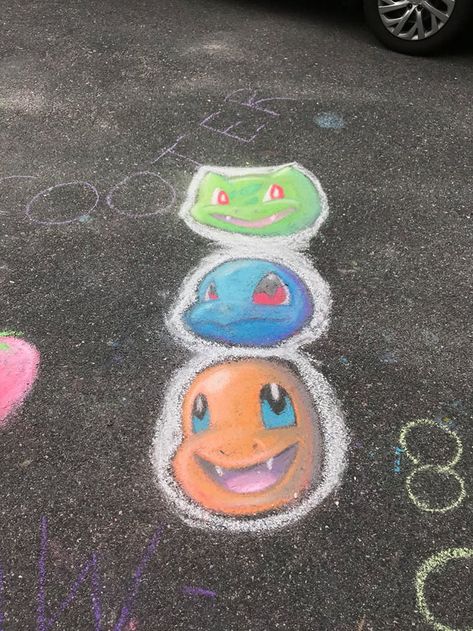 Pokemon Chalk Art Mario Sidewalk Chalk Art, Pokemon Chalk Art, Chalk Characters Easy, Easy Sidewalk Chalk Art Ideas Disney, Sidewalk Chalk Mandala, Fun Chalk Art, Sidewalk Chalk Art, Sidewalk Art, Sidewalk Chalk