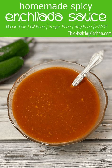 Homemade enchilada sauce is ready in 15 minutes, so you can say goodbye to the canned stuff forever! It's spicy, it's delicious, it's EASY! #mexican #enchilada #redsauce #enchiladasauce #spicy #vegan #glutenfree #sugarfree #oilfree Best Enchilada Sauce, Enchilada Sauce Recipe, Enchilada Sauce Easy, Easy Enchiladas, Homemade Enchilada Sauce, Simple Pantry, Homemade Enchiladas, Red Enchilada Sauce, Pantry Staples