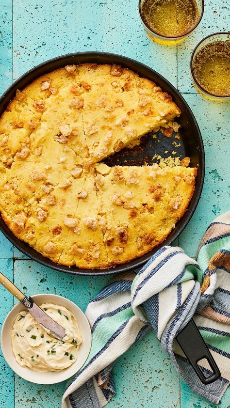 Cracklin' Cornbread Crackling Cornbread, Cracklin Cornbread, Side Foods, Cornbread Southern, Dressing Stuffing, Cornmeal Recipes, Compound Butters, Cornbread Recipes, Southern Living Recipes