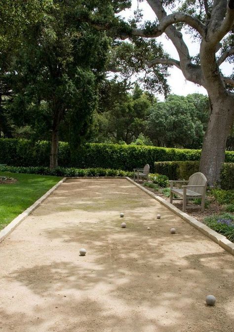 Bocce Court Backyard, Bocce Ball Court, Large Backyard Landscaping, Bocce Court, Bocce Ball, Big Backyard, Easy Landscaping, Large Backyard, Lawn Games