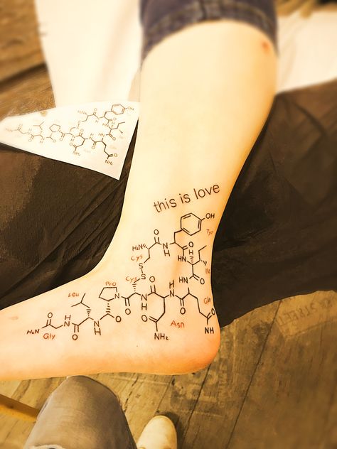 Oxytocin Tattoo on left foot. Science, Chemistry, the love hormone Hormone Tattoo, Oxytocin Tattoo, Tattoos On Foot, Love Hormone, 40 Tattoo, Molecule Tattoo, Love Articles, Science Chemistry, Foot Tattoos