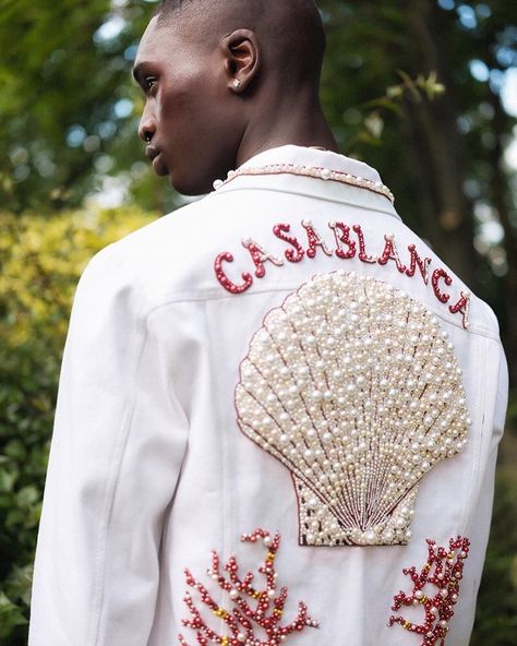 Casablanca Paris  🐚 #casaway Tambour Embroidery, Embroidered Clothes, Diy Couture, Embroidery Fashion, Mode Inspo, Embroidery Inspiration, The 8, New Generation, Casablanca