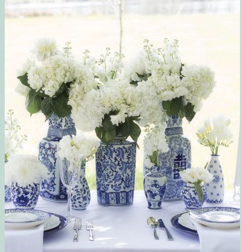 Ginger Jar Wedding, Flowers Blue And White, Blue And White Ginger Jars, Chinoiserie Wedding, Blue White Weddings, White Bridal Shower, Blue Bridal Shower, White Ginger Jars, Blue White Decor