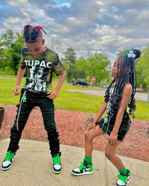 Mom And Son Matching Outfits Black, Kid Couples, Little Black Girls Outfits Kids Fashion, Kid Outfits Black Kids, First Day Of School Outfits Black Girls Uniform, Little Black Girls School Uniform Outfits, Black Couple Outfits, Majorette Outfits, 80s Fashion Outfits