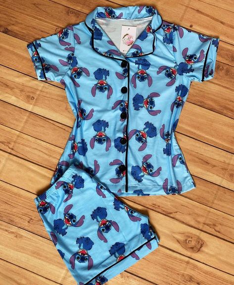 Edgy Outfits Summer, Seth Clearwater, Cute Lounge Outfits, Stitch Pajamas, Cute Edgy Outfits, Lilo And Stitch Merchandise, Stitch Backpack, Cute Disney Outfits, Lounge Outfits