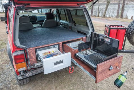 Jeep Xj Camping, Jeep Xj Overland, Jeep Xj Interior Mods, Jeep Xj Ideas, Jeep Conversion, Four Door Jeep, Modificaciones Jeep Xj, Jeep Cherokee Accessories, Montero 4x4