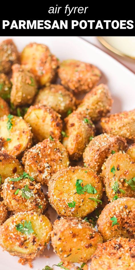 parmesan crusted potatoes on plate Air Fryer New Potatoes Recipes, Air Fryer Garlic Parmesan Potatoes, Air Fryer Parmesan Potatoes, Parmesean Potatoes, Potatoes In Air Fryer, Amazing Easy Recipes, Air Fry Potatoes, Garlic Parmesan Potatoes, Parmesan Roasted Potatoes