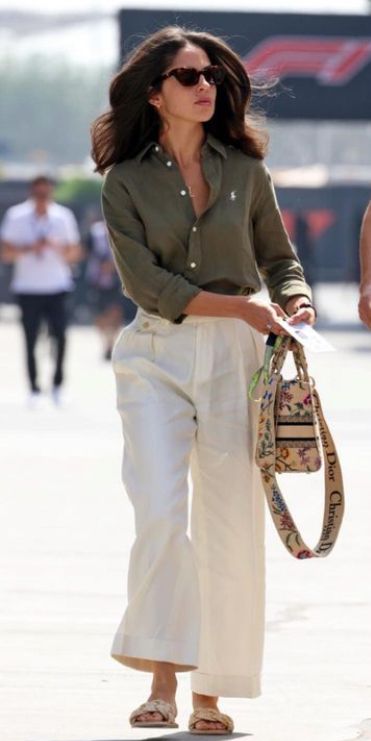 Carmen Mundt Outfit, Carmen Mundt Montero Outfits, Carmen Montero Mundt Style, Carmen Mundt Style, Elegante Casual, Looks Street Style, Stylish Work Outfits, Fashion Mistakes, Mode Inspo