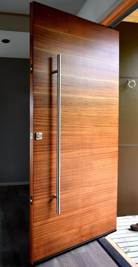 Pintu Interior, Modern Entrance Door, Modern Wooden Doors, Modern Exterior Doors, House Main Door, Contemporary Front Doors, House Main Door Design, Wooden Front Door, Pivot Door