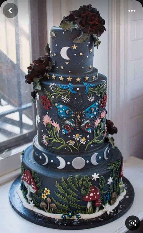 Pagan Cake Ideas, Elaborate Birthday Cakes, Moth Cake Ideas, Mystical Birthday Cake, Witch Wedding Cake, Celestial Wedding Cakes, Cottagecore Cake Ideas, Untraditional Wedding Cakes, Fantasy Cake Ideas