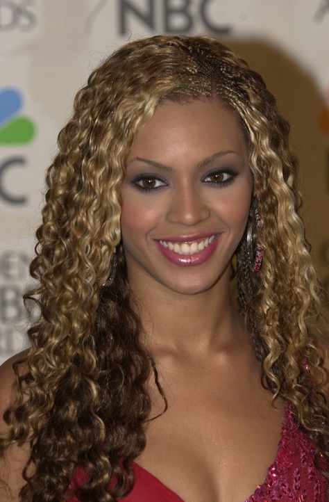 Beyoncé’s Beauty Evolution | Allure High Braided Ponytail, Southside Chicago, Goddess Knotless, Beyonce Braids, Beyonce Dancers, Alexandra Burke, Beyonce Pictures, Beyonce Blonde, Easy Trendy Hairstyles