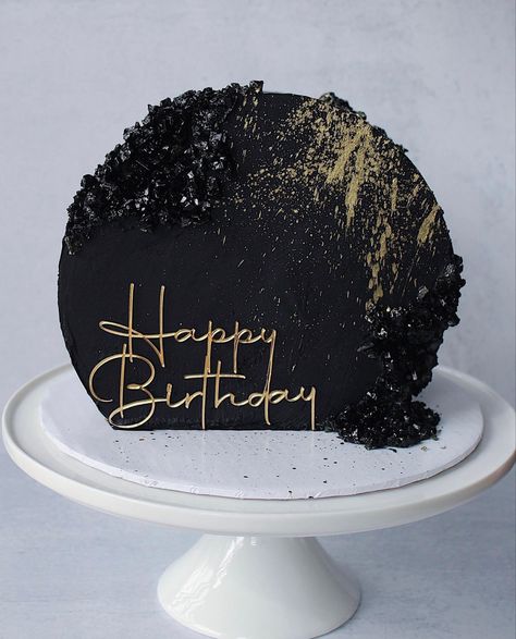 Birthday Cake Aesthetic Men, Black Birthday Cake Aesthetic, Birthday Cake Aesthetic Black, Cakes Aesthetic, Cake Design For Men, Elegant Cake Design, Unique Cakes Designs, Small Birthday Cakes, 25th Birthday Cakes