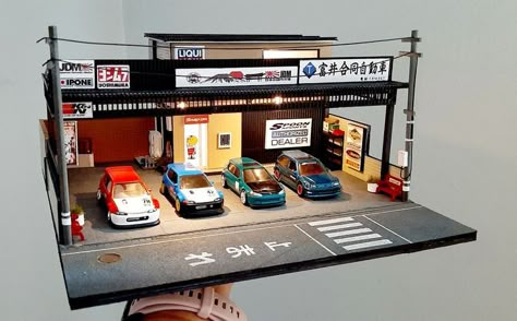 Diecast Cars Diorama Ideas 1\64, Hotwheels Garage Ideas, Car Diorama Ideas, Diorama Ideas Models, Model Car Diorama, Hotwheels Diorama Diy, Diorama Garage 1/64, Hotwheels Display Ideas, 1/64 Diorama