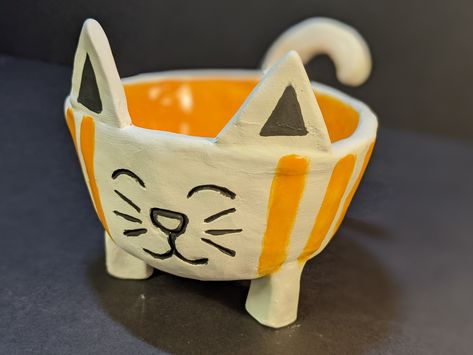 Cat Pinch Pot, Pinch Pot, Pinch Pots, Clay Art Projects, Clay Art, Art Projects, Planter Pots, Ceramics, Art