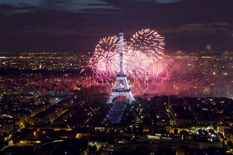 Bastille Day celebrations in Paris, France Paris Bastille, Celebration Around The World, Event Guide, Paris Vacation, Bastille Day, City Pictures, Fireworks Display, French Culture, Paris Eiffel Tower