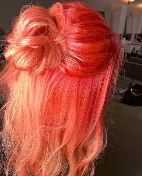 Orange And Pink Hair, Peachy Hair Color, Pink Orange Hair, Pink Peach Hair, Coral Hair Color, Pink And Orange Hair, New Year New Hair, Fox Hair Color, Wild Hair Color