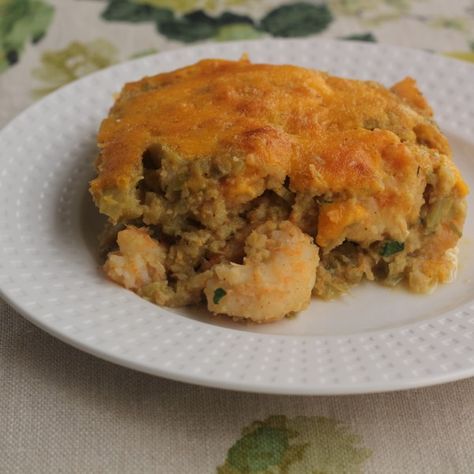 Mirliton Recipes, Mirliton Casserole, Crabmeat Casserole, Seafood Dressing Recipe, Mirliton Recipe, New Orleans Shrimp, Thai Red Curry Chicken, Chayote Recipes, Shrimp Casserole